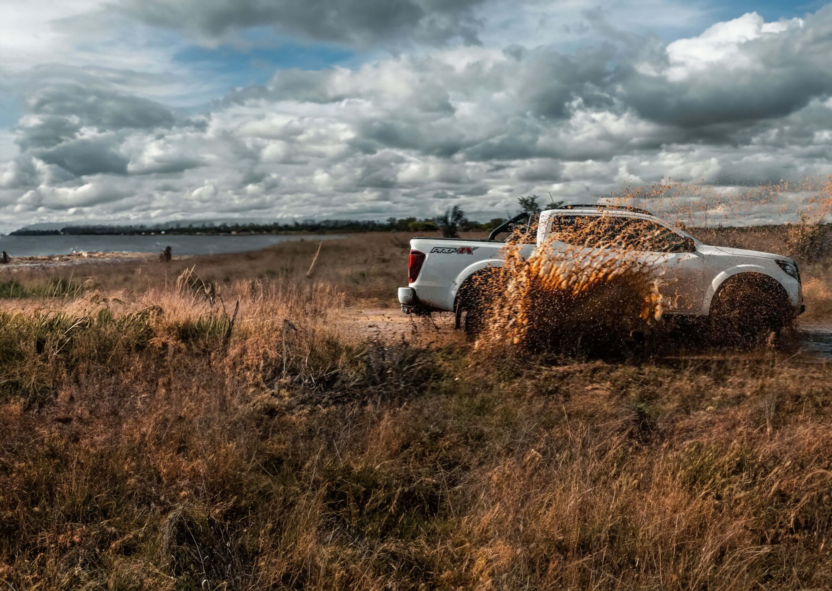 THE NEW NISSAN NAVARA